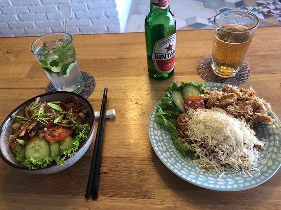 Kedai Mie More Than Eat